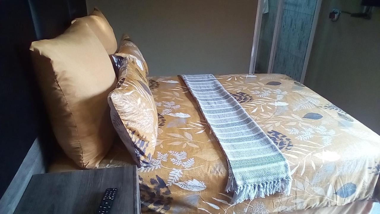Authentic Bicycle Tours And Backpackers Hostel Soweto Kültér fotó