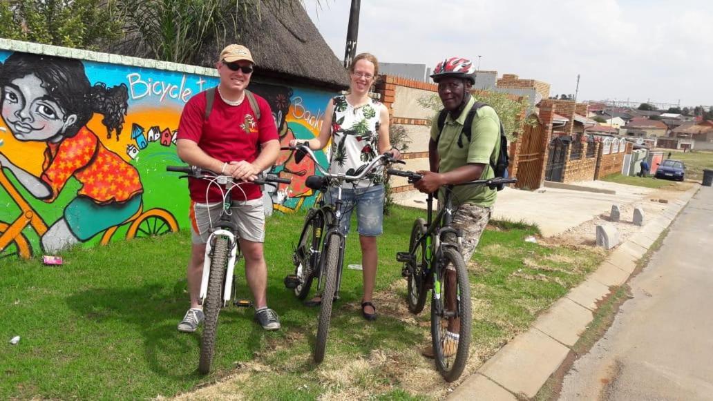 Authentic Bicycle Tours And Backpackers Hostel Soweto Kültér fotó