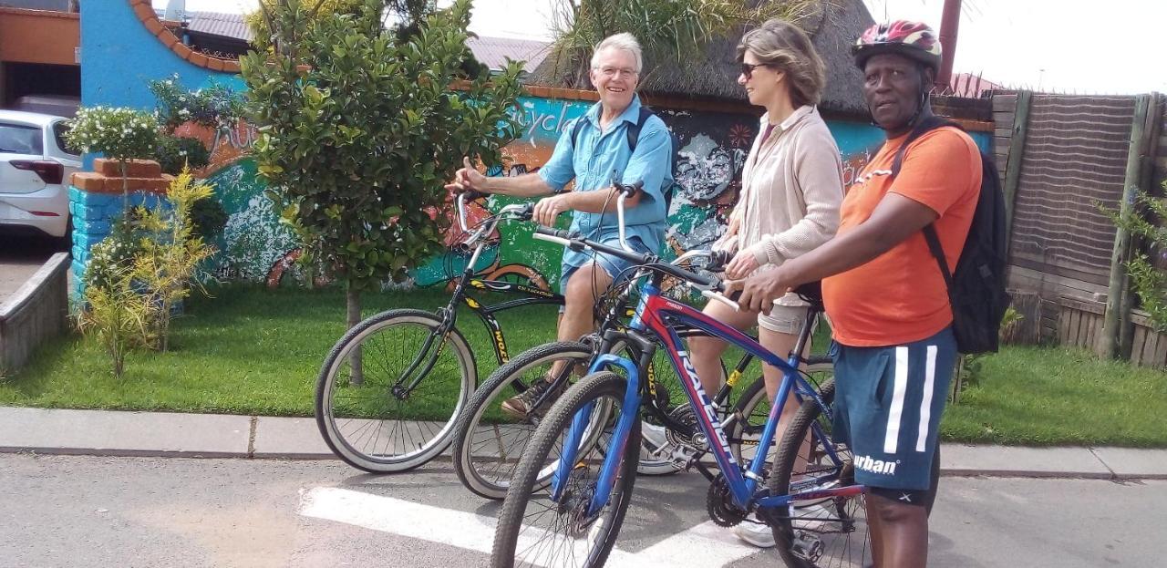 Authentic Bicycle Tours And Backpackers Hostel Soweto Kültér fotó