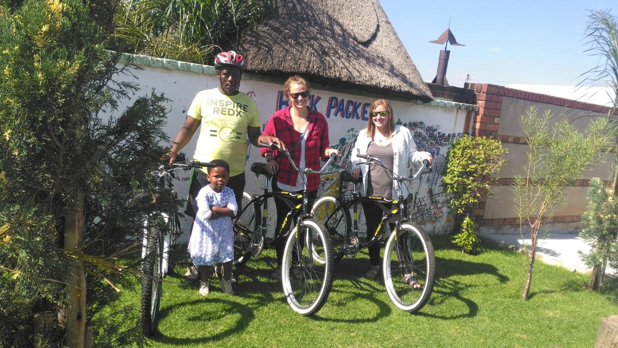 Authentic Bicycle Tours And Backpackers Hostel Soweto Szoba fotó
