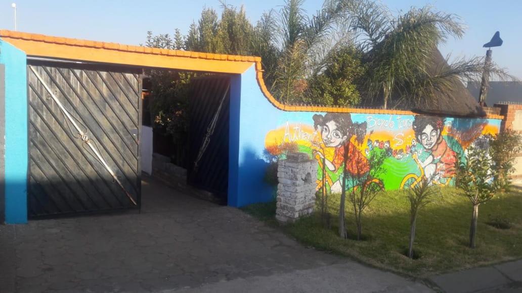 Authentic Bicycle Tours And Backpackers Hostel Soweto Szoba fotó