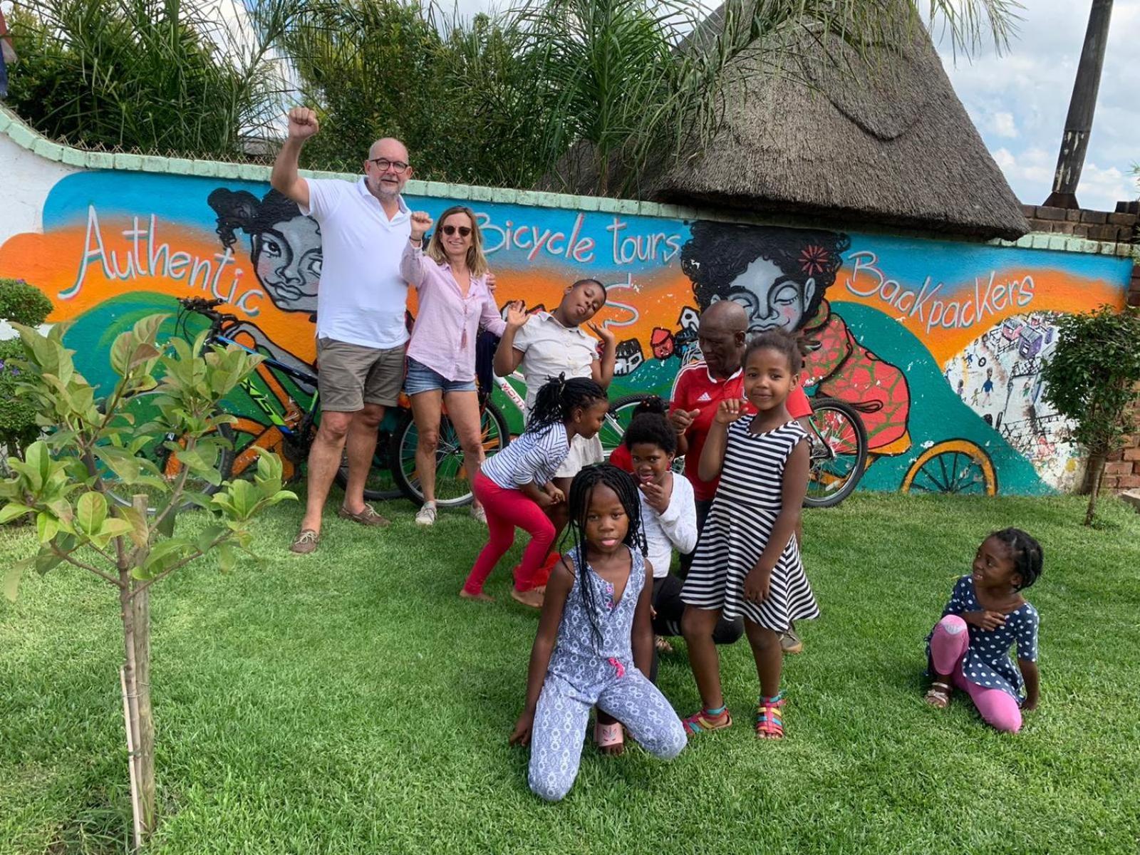 Authentic Bicycle Tours And Backpackers Hostel Soweto Szoba fotó