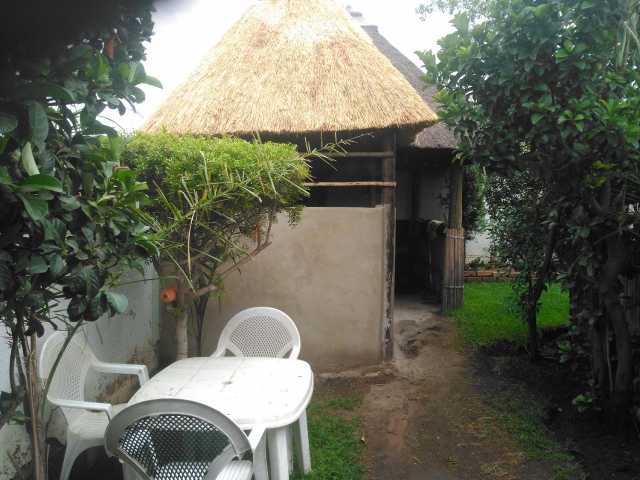 Authentic Bicycle Tours And Backpackers Hostel Soweto Kültér fotó